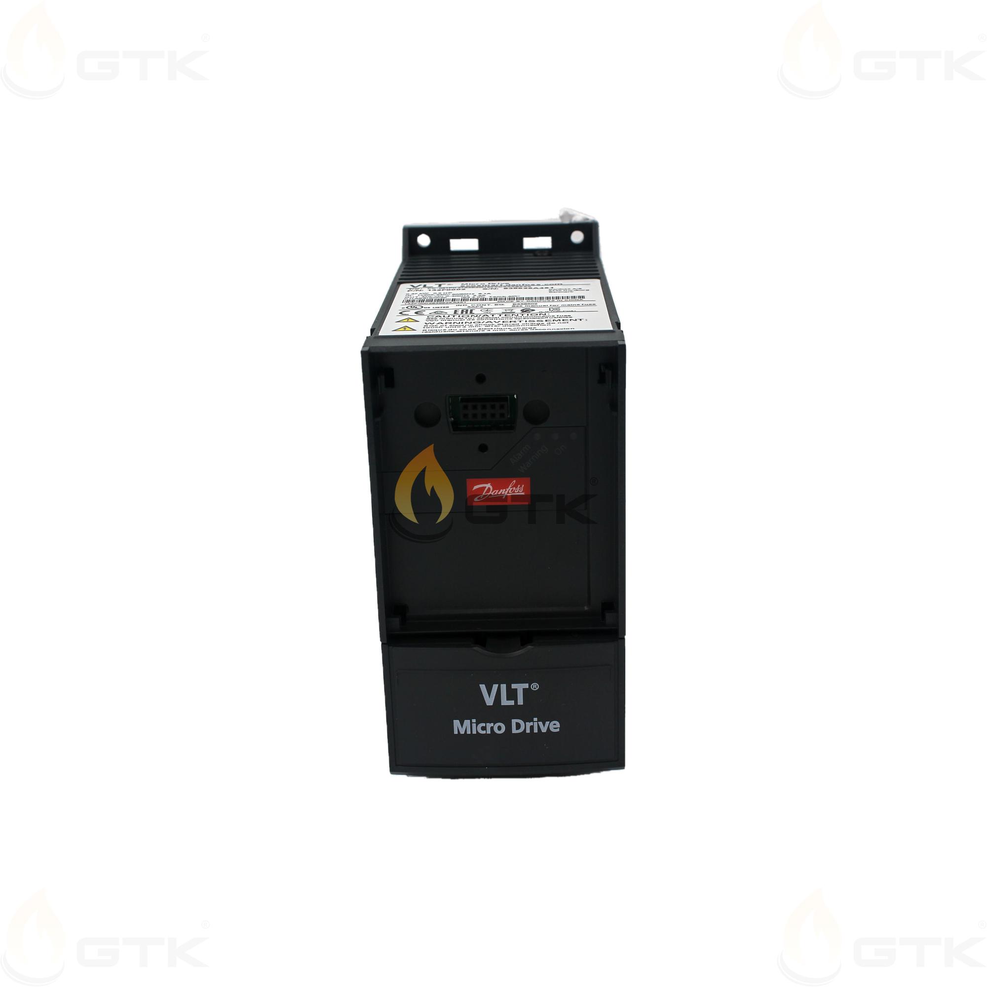 Частотный преобразователь Danfoss VLT Micro Drive FC 51 0,37 кВт (200-240, 1 фаза), арт: 132F0002