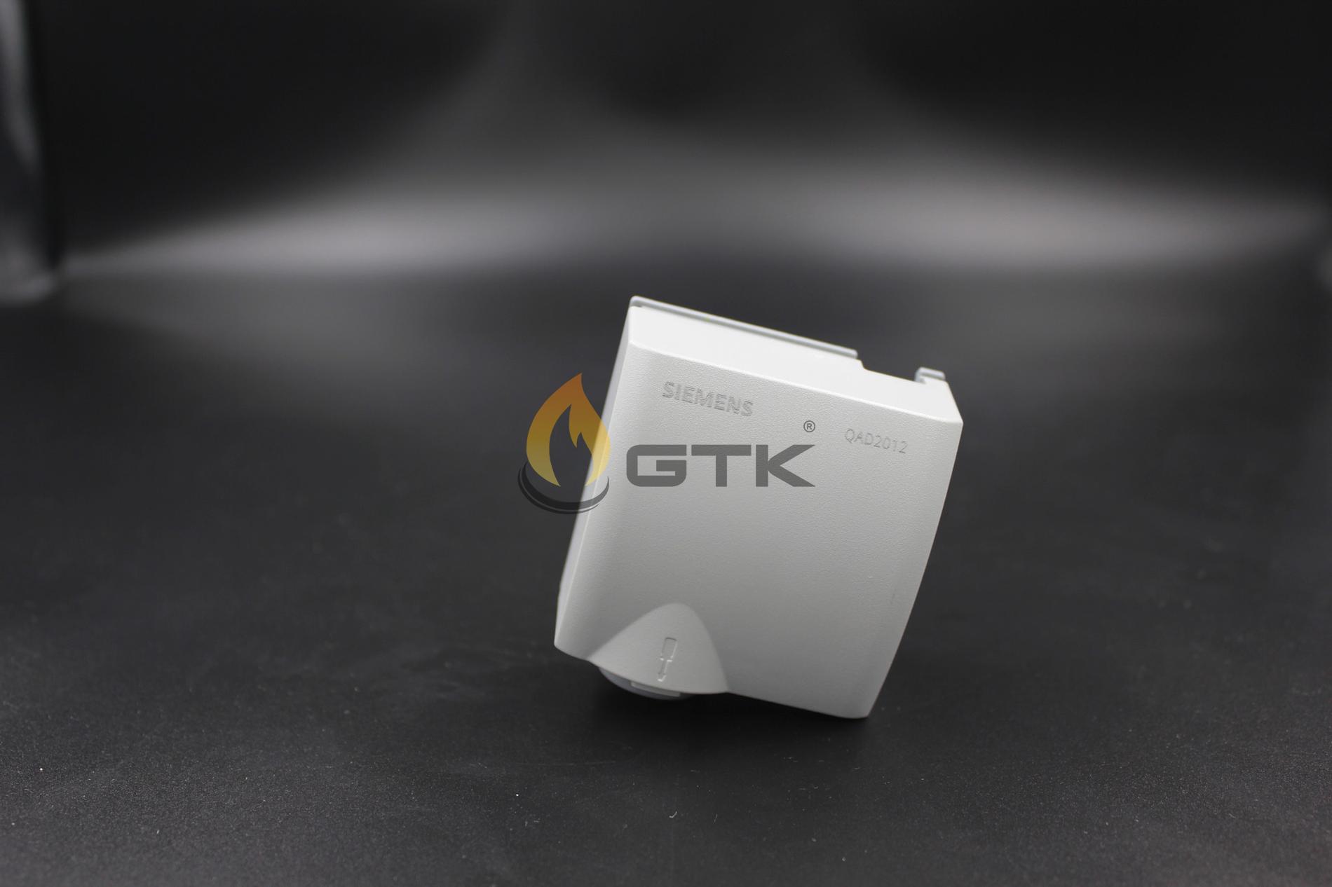 Датчик температуры Siemens QAD2012